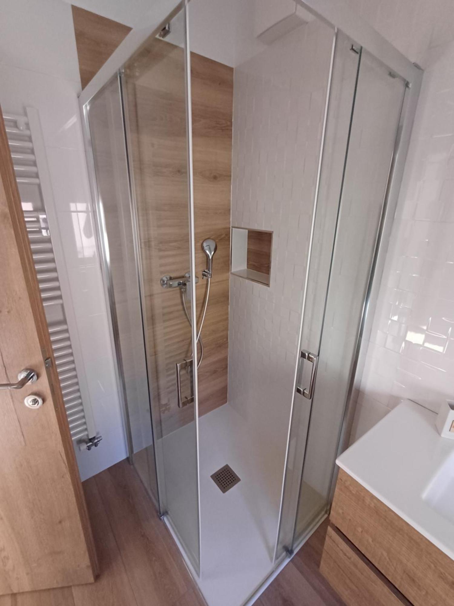Apartmaji Tanto Malovse Чрниче Екстер'єр фото
